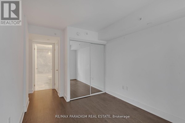2501 - 955 Bay Street, Toronto, ON, photo 3