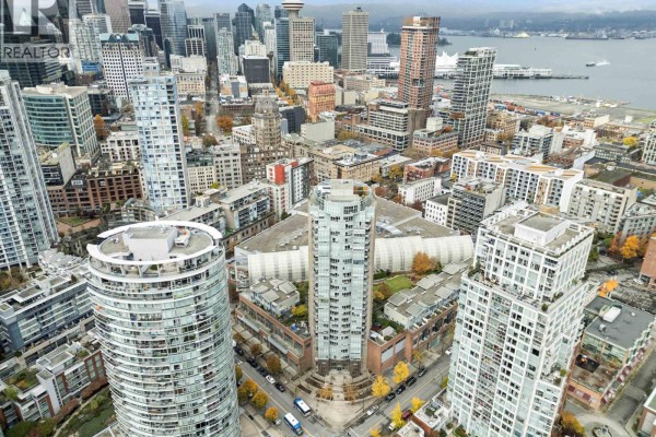2501 63 Keefer Place, Vancouver