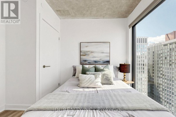 Primary Bedroom - 2502 - 47 Mutual Street, Toronto, ON M5B0C6 Photo 4