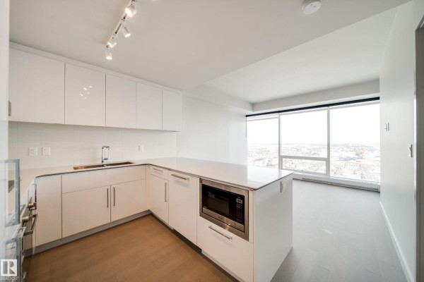 Kitchen - #2502 10360 102 St Nw, Edmonton, AB T5J0K6 Photo 3