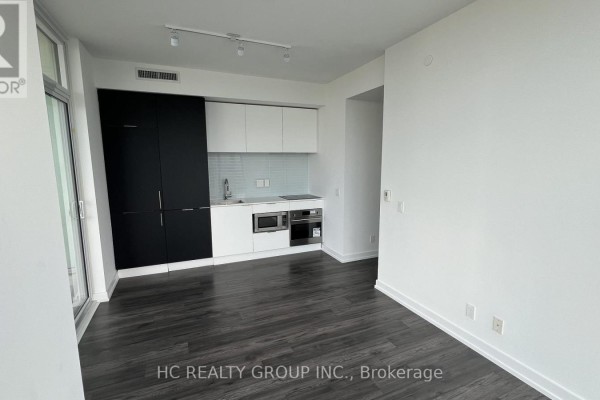 2503 - 33 Helendale Avenue, Toronto, ON M4R0A4 Photo 5