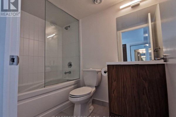 2503 - 60 Shuter Street, Toronto, ON M5B0B7 Photo 5