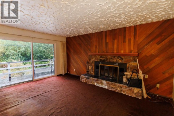 2504 Kerr Street, Terrace, BC, photo 2