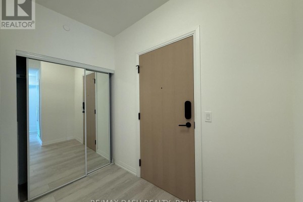2505 - 280 Dundas Street W, Toronto, ON M5T0E3 Photo 3