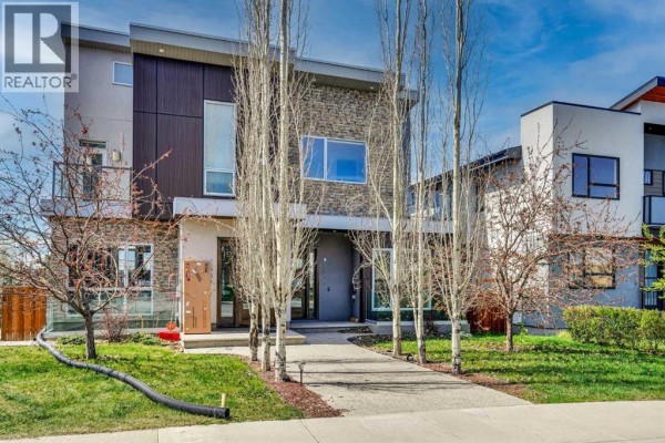 Kitchen - 2505 21 Street Sw, Calgary, AB T2T5A9 Photo 2