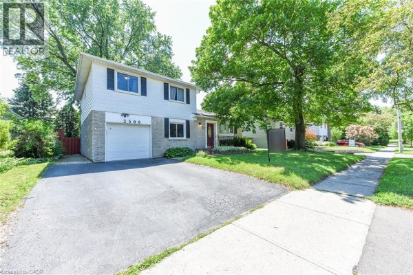 2506 Bridge Road, Oakville, ON, photo 2