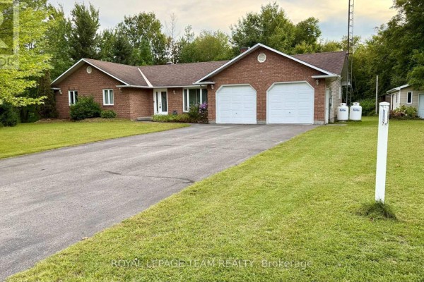Residential for sale at 2506 Rollin Road, Clarence Rockland, ON - MLS® jviiAF
