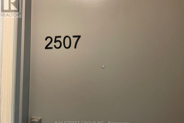 Kitchen - 2507 - 188 Fairview Mall Drive, Toronto, ON M2J0H7 Photo 2