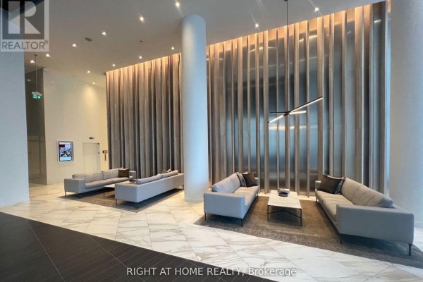 2507 - 3900 Confederation Parkway, Mississauga, ON, photo 2