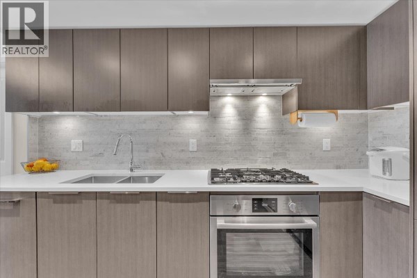 2507 1182 Westwood Street, Coquitlam, BC V3B0T9 Photo 4