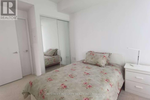 2508 - 238 Simcoe Street, Toronto, ON M5T0E2 Photo 3