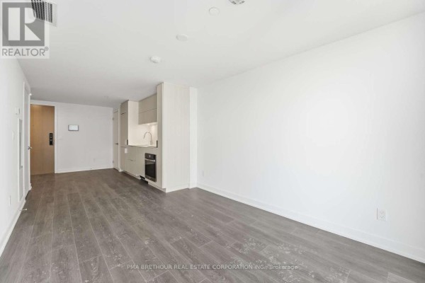 2508 - 370 Martha Street, Burlington, ON L7R0G9 Photo 3