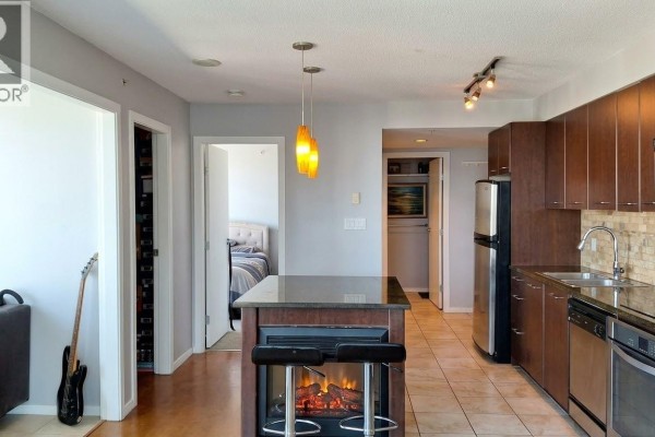 2508 1155 Seymour Street, Vancouver, BC V6B1K2 Photo 4