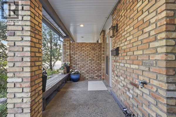 Foyer - 251, 4037 42 Street Nw, Calgary, AB T3A2M9 Photo 5
