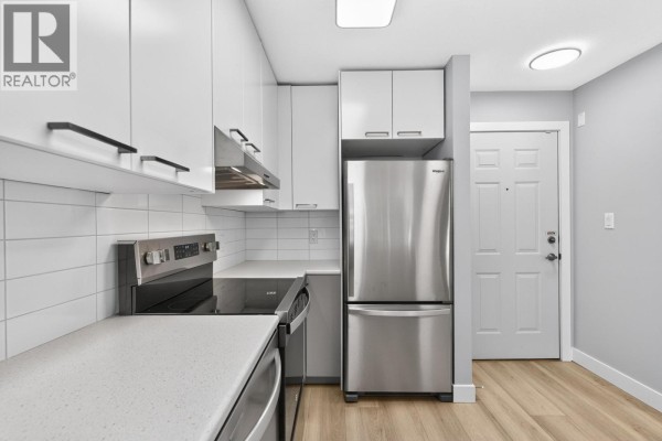 251 5880 Dover Crescent, Richmond, BC V7C5P5 Photo 5