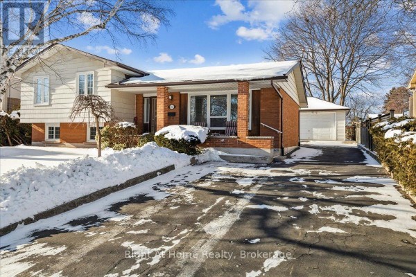 251 Elmwood Road, Oakville, ON, photo 2