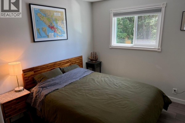 251 Frigate Rd, Bamfield, BC, photo 2