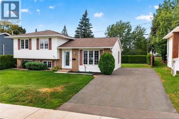 251 Hennessey Road, Moncton