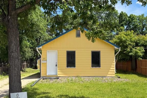 251 Laxdal Road, Winnipeg Residential Sold $299,000