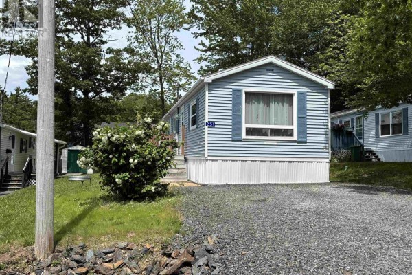 251 Season's Drive, Bridgewater, NS, photo 3