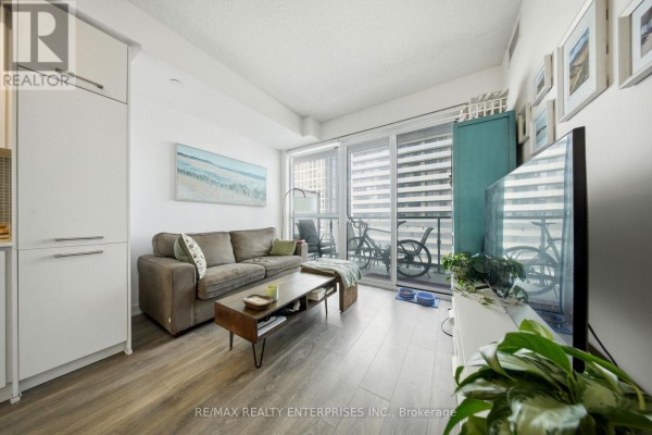 Den - 2510 - 87 Peter Street, Toronto, ON M5V2G4 Photo 5