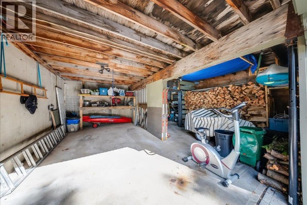 Full ensuite bathroom - 2510 Cooke Avenue, Rossland, BC V0G1Y0 Photo 4