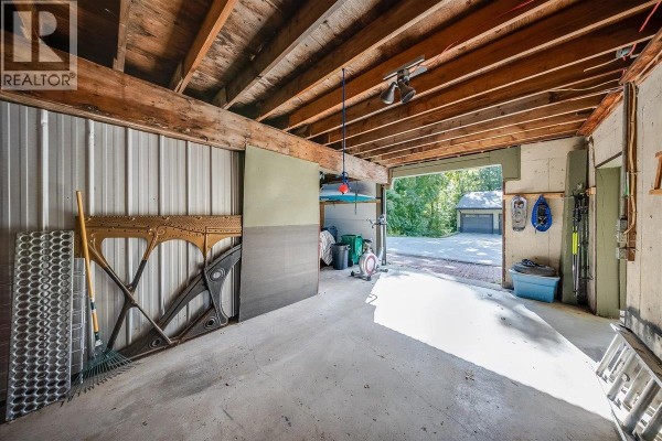 Primary Bedroom - 2510 Cooke Avenue, Rossland, BC V0G1Y0 Photo 5
