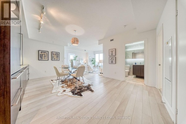 2511 - 115 Mcmahon Drive, Toronto, ON, photo 3