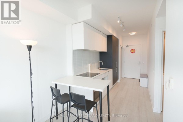 Bedroom - 2511 - 33 Helendale Avenue, Toronto, ON M4R0A4 Photo 3