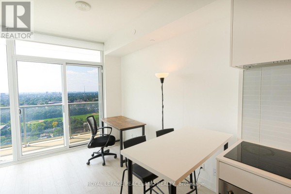2511 - 33 Helendale Avenue, Toronto, ON M4R0A4 Photo 5