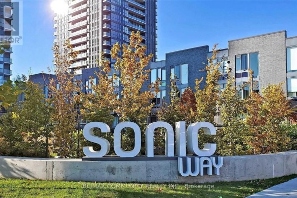 Dining room - 2512 - 2 Sonic Way, Toronto, ON M3C0P2 Photo 2