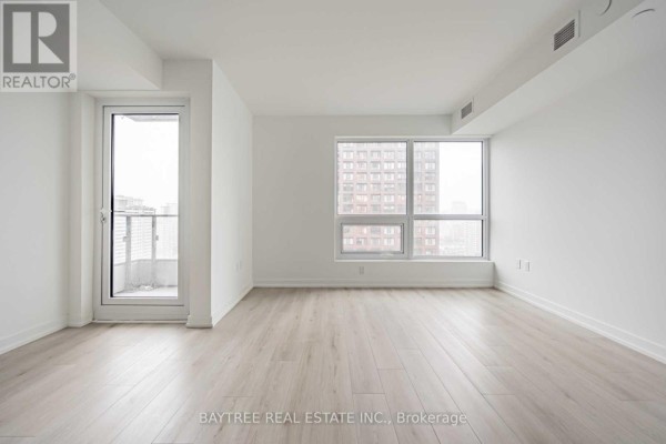 2512 - 395 Bloor Street E, Toronto, ON M4W0B4 Photo 3