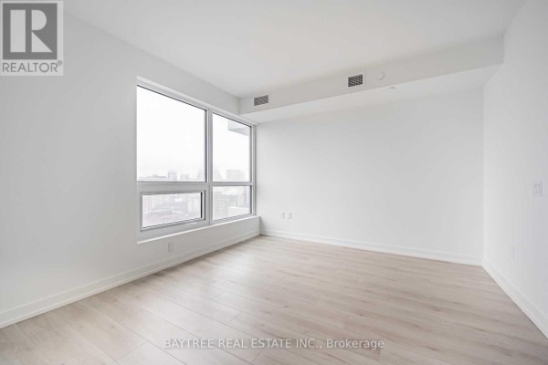 2512 - 395 Bloor Street E, Toronto, ON M4W0B4 Photo 4