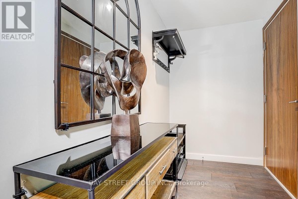 Great room - 2512 - 95 Mcmahon Drive, Toronto, ON M2K0H2 Photo 3