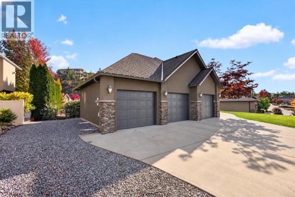 Den - 2512 Selkirk Drive, Kelowna, BC V1V2V6 Photo 5
