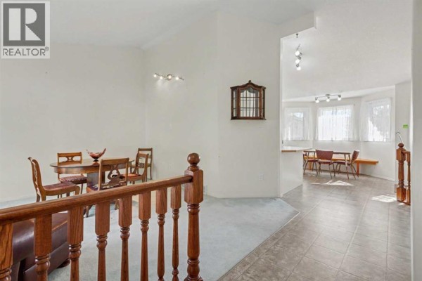 Dining room - 2513 26th Street, Nanton, AB T0L1R0 Photo 3