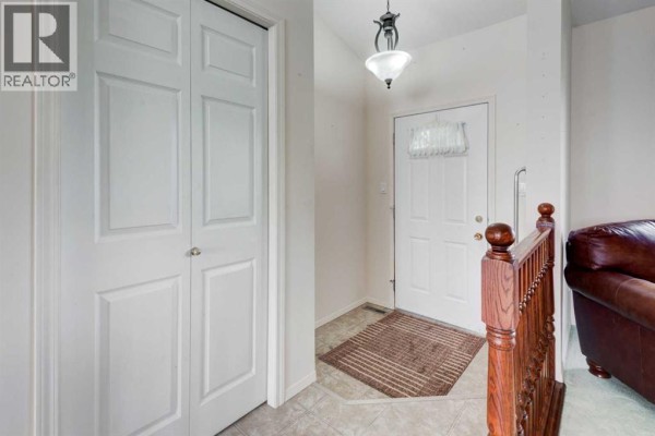 Primary Bedroom - 2513 26th Street, Nanton, AB T0L1R0 Photo 4