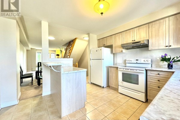 2516 Bur Oak Avenue, Markham, ON, photo 2