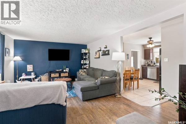 4pc Bathroom - 2518 Ewart Avenue, Saskatoon, SK S7J1Y8 Photo 4