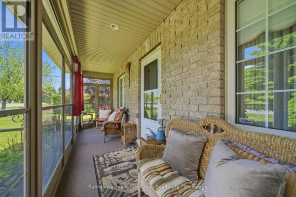 Den - 2518 Nagle Road, Hamilton Township, ON K0K1C0 Photo 4