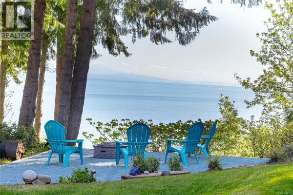 Gym - 2519 Lasqueti Rd, Qualicum Beach, BC V9K1Z1 Photo 2