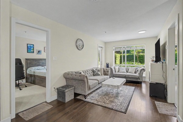 252 15850 26 Avenue, Surrey, BC V3S2N6 Photo 5