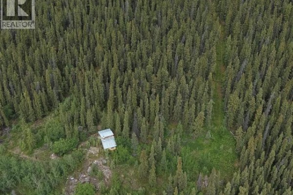 252 Cranberry Road, Whitehorse North, YT Y0B1L0 Photo 2