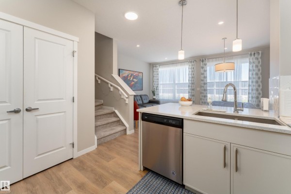 Bedroom 2 - 2520 152 Av Nw, Edmonton, AB T5Y3Z1 Photo 5