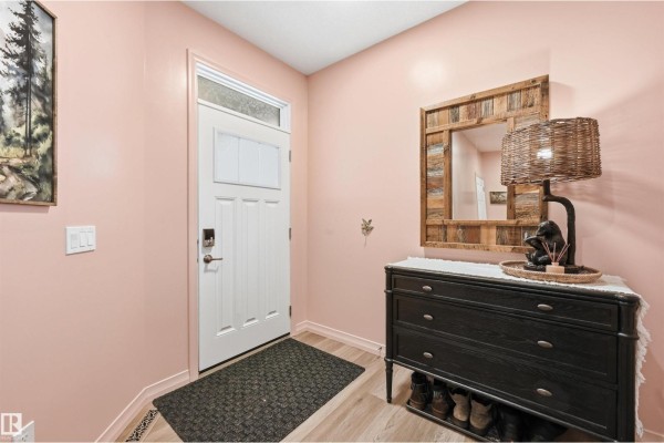 Primary Bedroom - 2520 206 St Nw, Edmonton, AB T6M1P1 Photo 5