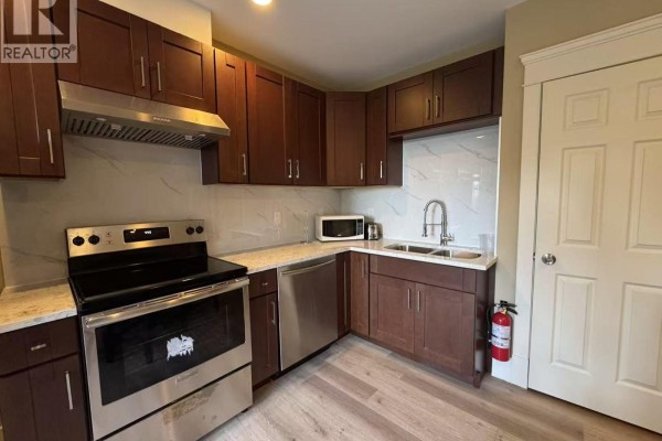 2523 Mathers Avenue, West Vancouver, BC V7V2J2 Photo 5