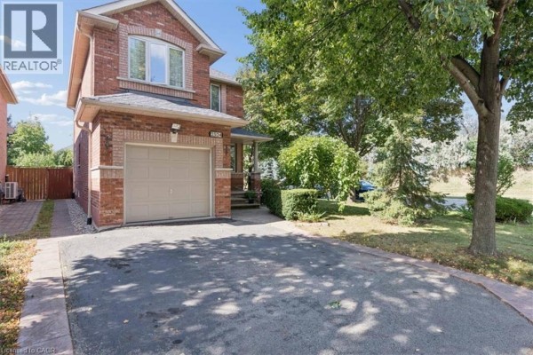 4pc Bathroom - 2524 Logan Avenue, Oakville, ON L6H6S2 Photo 4