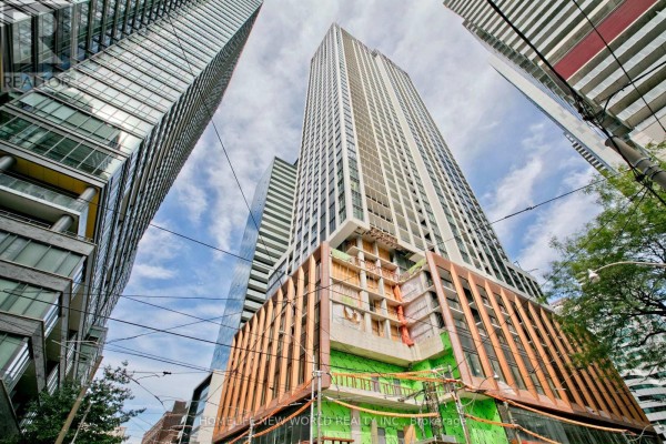 2528 - 400 King Street W, Toronto, ON M5V1K2 Photo 2