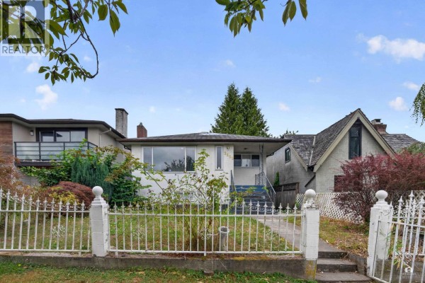 2528 E 24th Avenue, Vancouver