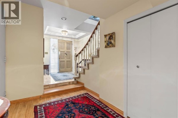 2pc Bathroom - 253, 4037 42 Street Nw, Calgary, AB T3A2M9 Photo 4